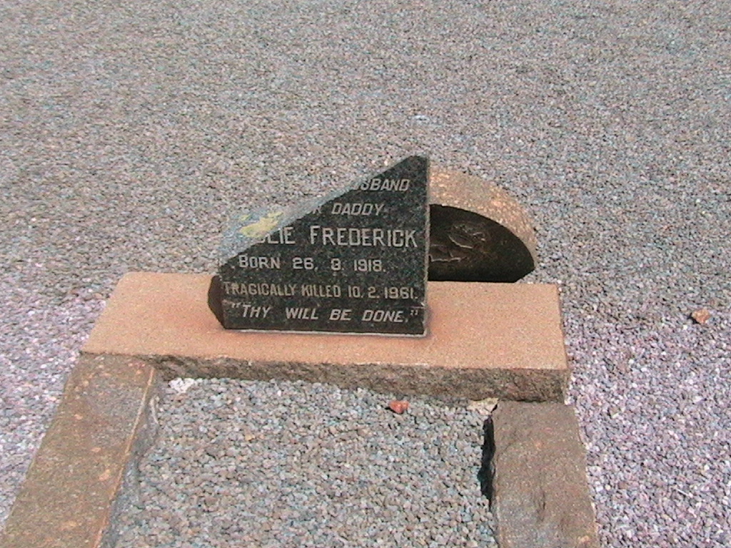 Photo from /search/photos/South Africa/Gauteng/THABA TSHWANE (OLD No.1) MILITARY CEMETERY/meise_lf_01.jpg